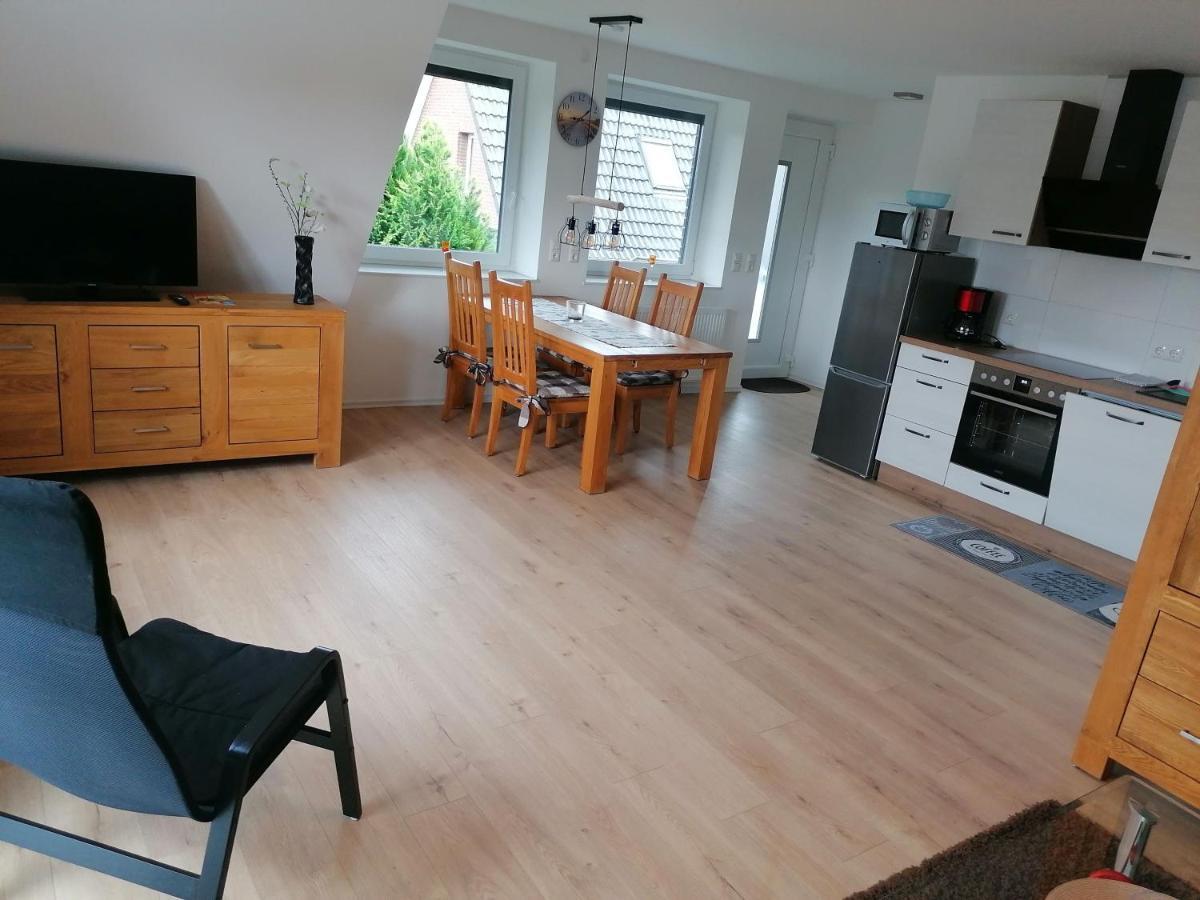 Ferienwohnung Niegel Scharbeutz Luaran gambar